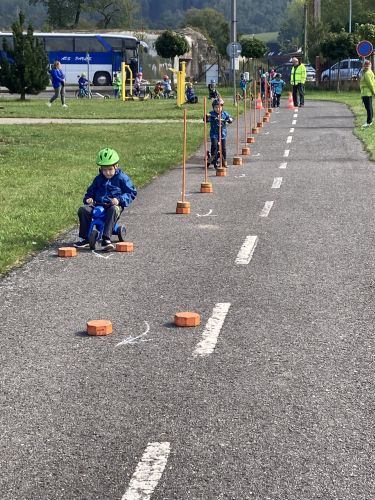 Fotoalbum Dopoledne na dopravním hřišti v Náchodě